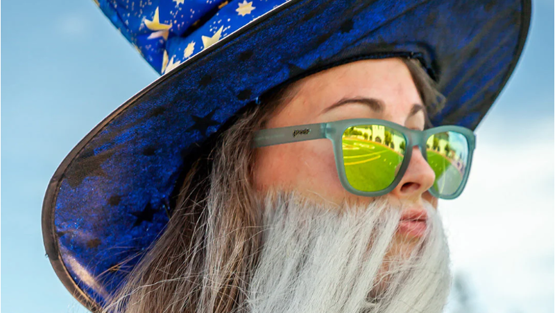 Goodr Sunbathing with Wizards-2